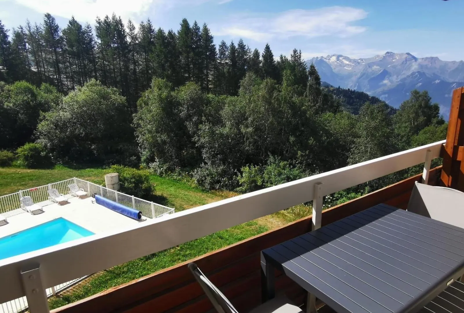 Pierre Et Vacances Les Bergers - Piscine Sauna 拉普德兹 0*,